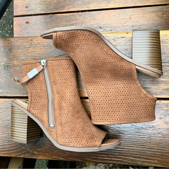 SAM EDELMAN KAMMIE-2 BROWN BOOTIES SIZE 7  NEW - Picture 8 of 13